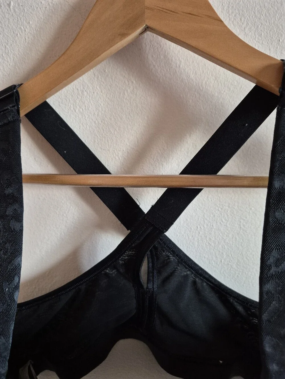 Victoria's Secret Incredible Knock Out Ultra Max 34DDD - Picture 5 of 8